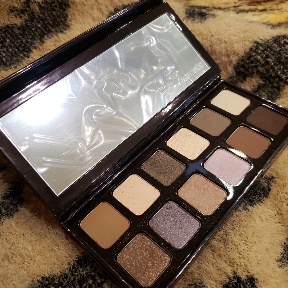 Laura Mercier Extreme Neutrals Eye Shadow Palette